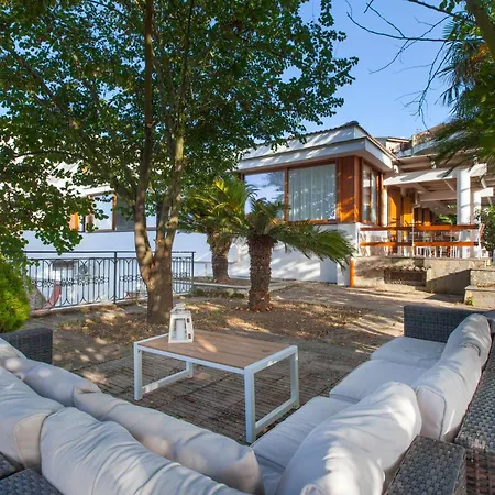 Pensjonat Luxury In Con Terrazzo Privato Massa Lubrense